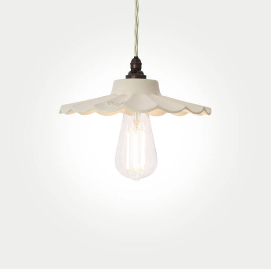 Ceramic pendant light, off-white